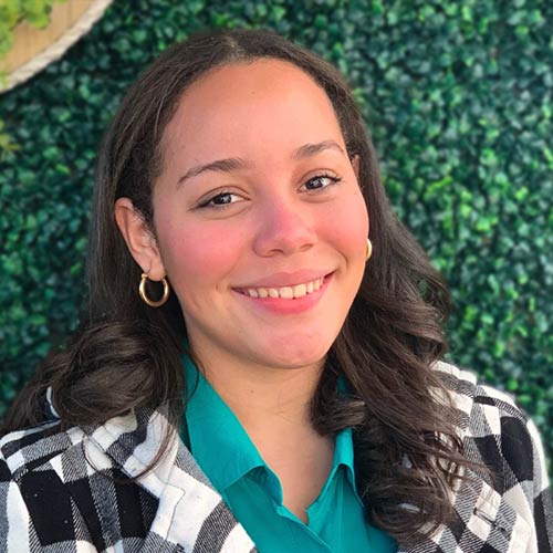 FirstLiteracy-scholar-KIMBERLY-500×500-for-website kimberly first literacy scholar 2022-2023 headshot