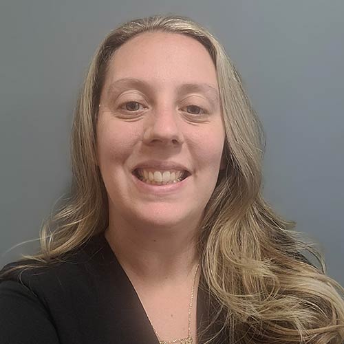 first-literacy-scholar-Kayla-500×500-for-website first-literacy-scholar-Kayla-500x500-for-website